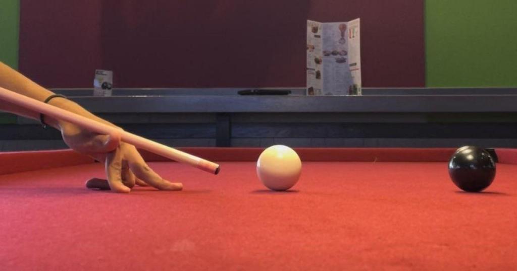Bottom spin (draw)