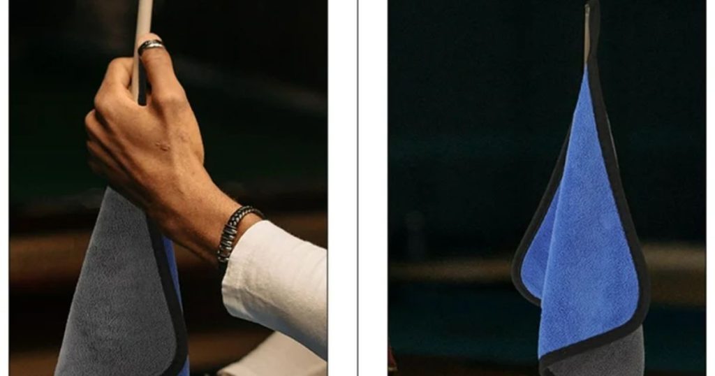 Pool cue cleaner