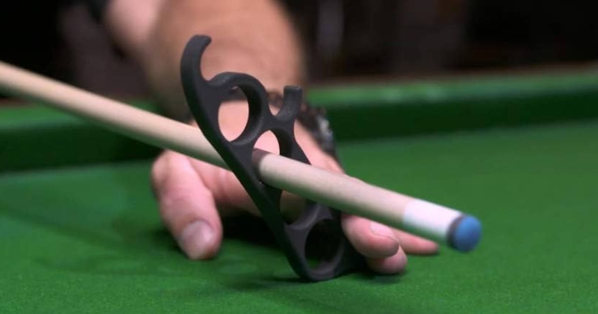 Place the mechanical bridge on the table for extra reach